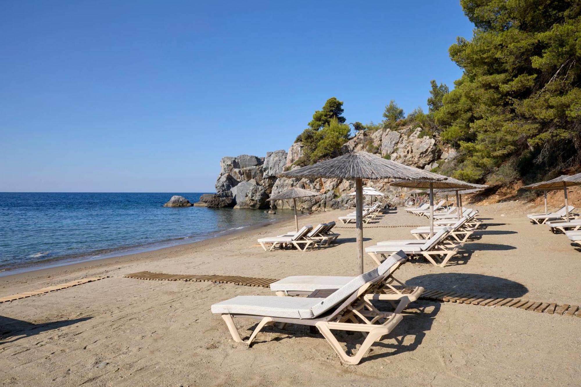Ajul Luxury Hotel & Spa Resort, A Registry Collection Hotel Агия Параскеви Екстериор снимка